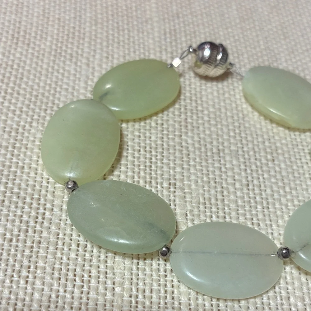 Elegant hand crafted sea green new jade gemstone Bracelet